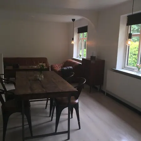 ベッド・アンド・ブレックファスト Nilles *